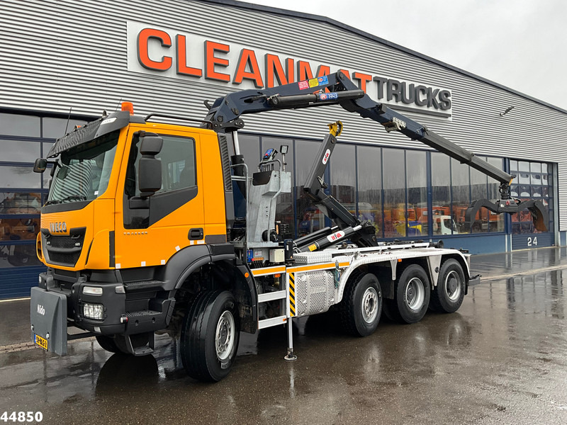 Iveco Trakker AD380T41W 8x6 Euro 6 HMF 19 Tonmeter Z-kraan - Multibasculante camión, Camión grúa: foto 1 Iveco Trakker AD380T41W 8x6 Euro 6 HMF 19 Tonmeter Z-kraan - Multibasculante camión, Camión grúa: foto 1
