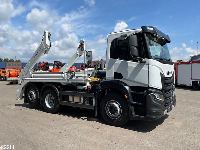 Iveco X-WAY AD280X42Y Retarder Meiller 16 ton portaalarmsysteem NEW and UNUSED! - Portacontenedor de cadenas camión: foto 3 Iveco X-WAY AD280X42Y Retarder Meiller 16 ton portaalarmsysteem NEW and UNUSED! - Portacontenedor de cadenas camión: foto 3