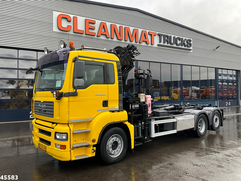 MAN TGA 26.360 Hiab 16 Tonmeter laadkraan - Multibasculante camión, Camión grúa: foto 2 MAN TGA 26.360 Hiab 16 Tonmeter laadkraan - Multibasculante camión, Camión grúa: foto 2