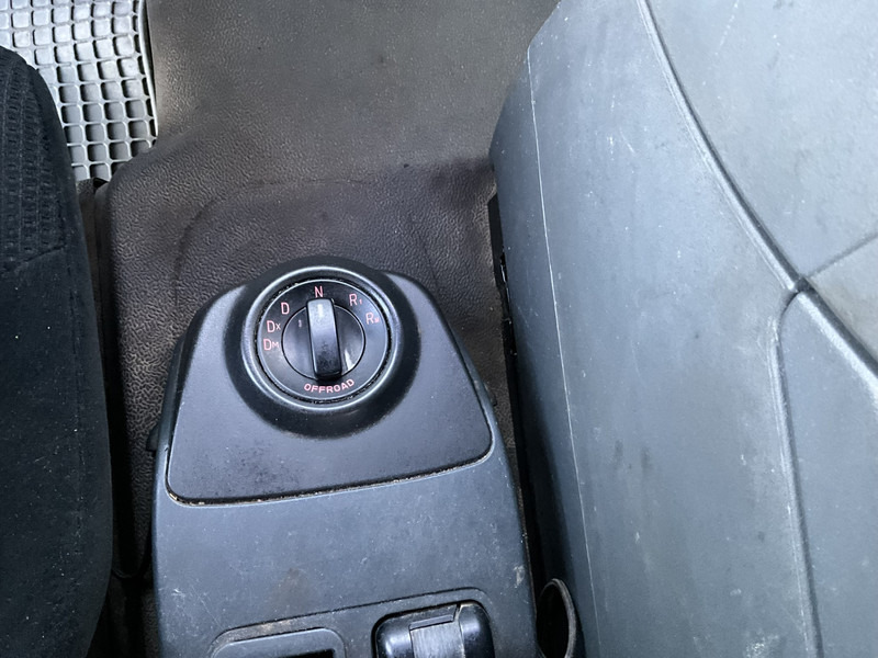 MAN TGA 41.440 8x4 Full Steel AJK 26 Ton haakarmsysteem + Laadplateau met Hiab 28 Tonmeter laadkraan - Multibasculante camión: foto 5 MAN TGA 41.440 8x4 Full Steel AJK 26 Ton haakarmsysteem + Laadplateau met Hiab 28 Tonmeter laadkraan - Multibasculante camión: foto 5