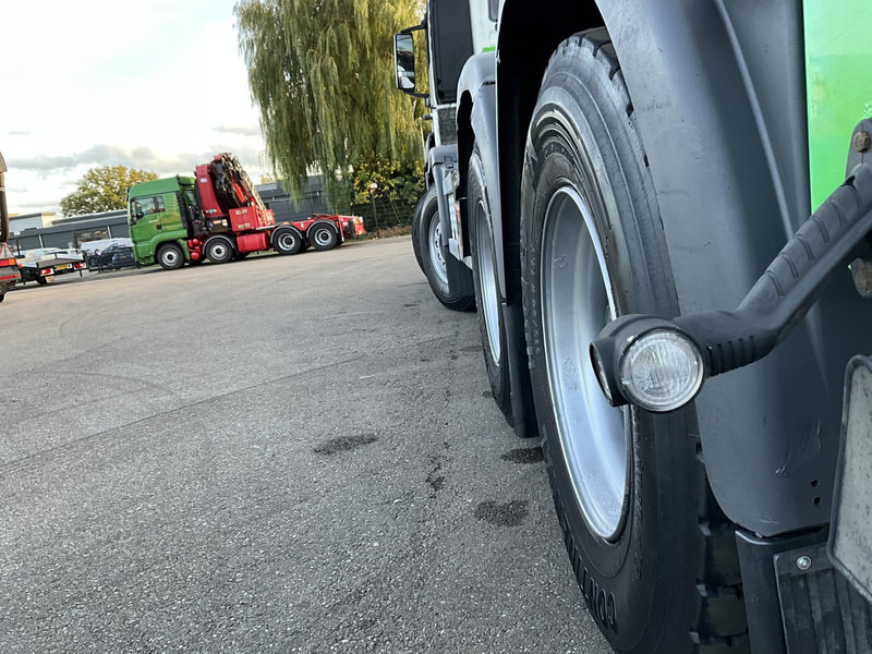 MAN TGA 41.440 8x4 Full Steel AJK 26 Ton haakarmsysteem + Laadplateau met Hiab 28 Tonmeter laadkraan - Multibasculante camión: foto 4 MAN TGA 41.440 8x4 Full Steel AJK 26 Ton haakarmsysteem + Laadplateau met Hiab 28 Tonmeter laadkraan - Multibasculante camión: foto 4