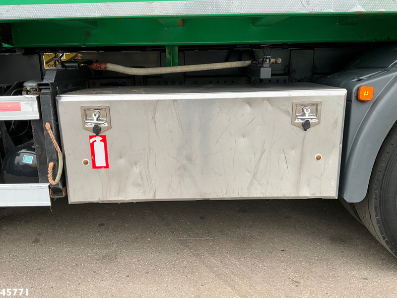 Volquete camión, Camión grúa MAN TGS 26.320 6x4H Hiab 14 Tonmeter laadkraan Just 165.674 km!: foto 11 Volquete camión, Camión grúa MAN TGS 26.320 6x4H Hiab 14 Tonmeter laadkraan Just 165.674 km!: foto 11