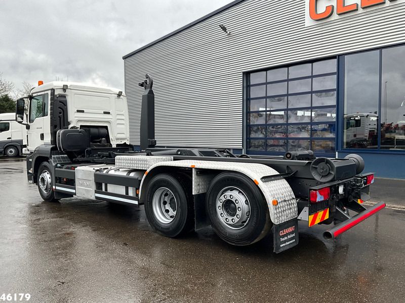 MAN TGS 26.400 Euro 6 Retarder VDL 21 Ton haakarmsysteem - Multibasculante camión: foto 2 MAN TGS 26.400 Euro 6 Retarder VDL 21 Ton haakarmsysteem - Multibasculante camión: foto 2