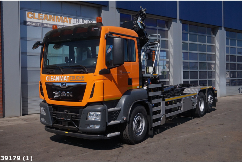 MAN TGS 26.420 HMF 21 ton/meter laadkraan - Multibasculante camión, Camión grúa: foto 2 MAN TGS 26.420 HMF 21 ton/meter laadkraan - Multibasculante camión, Camión grúa: foto 2