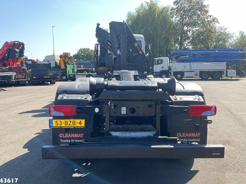 MAN TGS 32.470 8x4 Euro 6 Hiab 22 Tonmeter laadkraan Just 68.765 Km! - Camión grúa: foto 3 MAN TGS 32.470 8x4 Euro 6 Hiab 22 Tonmeter laadkraan Just 68.765 Km! - Camión grúa: foto 3