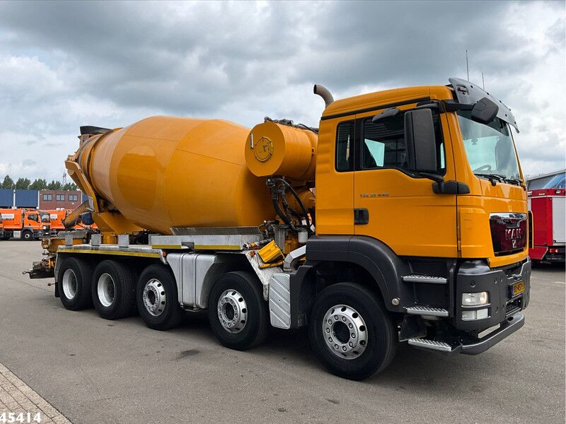 MAN TGS 35.440 10x4 Schwing Stetter 9m³ betonmixer - Camión hormigonera: foto 3 MAN TGS 35.440 10x4 Schwing Stetter 9m³ betonmixer - Camión hormigonera: foto 3