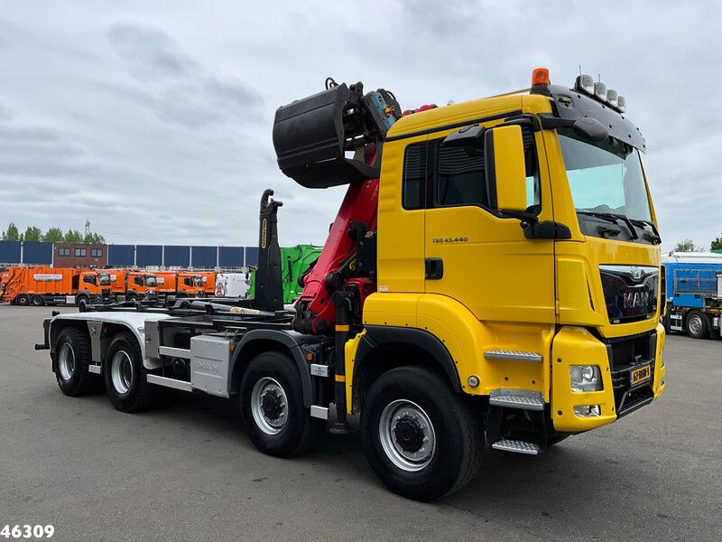 MAN TGS 41.440 8x8 Euro 6 Palfinger 20 Tonmeter Z-kraan - Multibasculante camión, Camión grúa: foto 4 MAN TGS 41.440 8x8 Euro 6 Palfinger 20 Tonmeter Z-kraan - Multibasculante camión, Camión grúa: foto 4