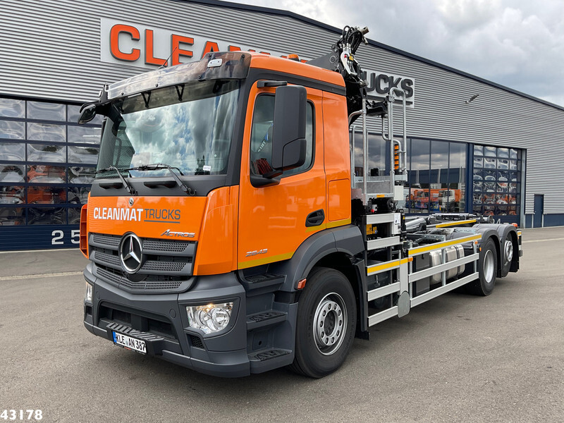 Multibasculante camión, Camión grúa Mercedes-Benz Actros 2643 Euro 6 HMF 23 Tonmeter laadkraan: foto 6