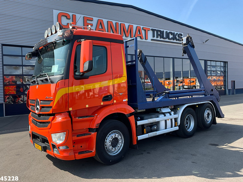 Mercedes-Benz Antos 2542 6x2 Euro 6 Hyva 18 portaalarmsysteem - Portacontenedor de cadenas camión: foto 2 Mercedes-Benz Antos 2542 6x2 Euro 6 Hyva 18 portaalarmsysteem - Portacontenedor de cadenas camión: foto 2