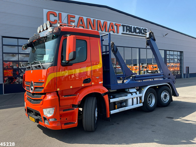 Mercedes-Benz Antos 2542 6x2 Euro 6 Hyva 18 portaalarmsysteem - Portacontenedor de cadenas camión: foto 1 Mercedes-Benz Antos 2542 6x2 Euro 6 Hyva 18 portaalarmsysteem - Portacontenedor de cadenas camión: foto 1