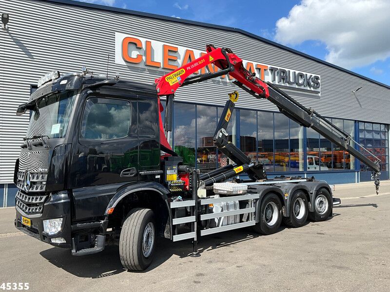 Mercedes-Benz Arocs 3540 8x4 Euro 6 Palfinger 19 Tonmeter laadkraan Just 119.021 Km! - Multibasculante camión, Camión grúa: foto 1 Mercedes-Benz Arocs 3540 8x4 Euro 6 Palfinger 19 Tonmeter laadkraan Just 119.021 Km! - Multibasculante camión, Camión grúa: foto 1