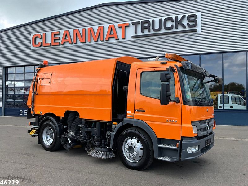 Mercedes-Benz Atego Faun VIAJET 6 R/L HS Just 96.074 km! - Barredora vial: foto 4 Mercedes-Benz Atego Faun VIAJET 6 R/L HS Just 96.074 km! - Barredora vial: foto 4