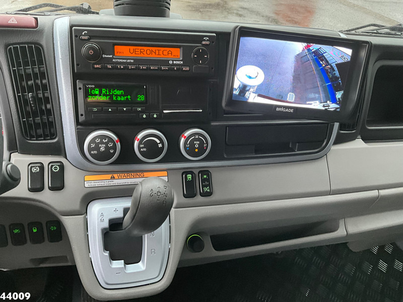 Camión de basura Mitsubishi Canter 9C18 Zoeller 7m³: foto 14