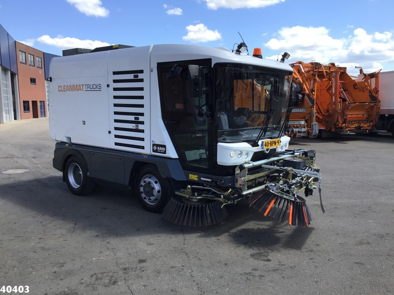 Ravo 5-SERIES 580 with 3-rd brush - Barredora vial: foto 5 Ravo 5-SERIES 580 with 3-rd brush - Barredora vial: foto 5