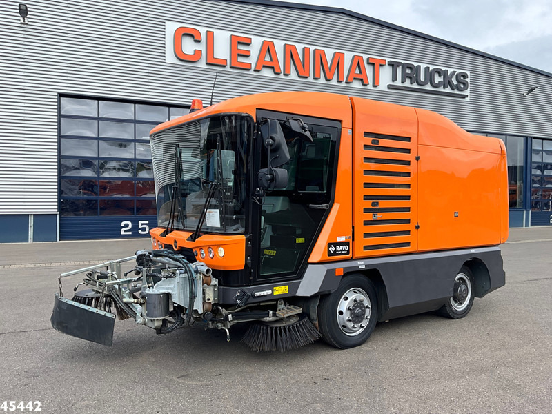 Ravo 540 CD Euro 6 with 3-rd brush - Barredora vial: foto 2 Ravo 540 CD Euro 6 with 3-rd brush - Barredora vial: foto 2