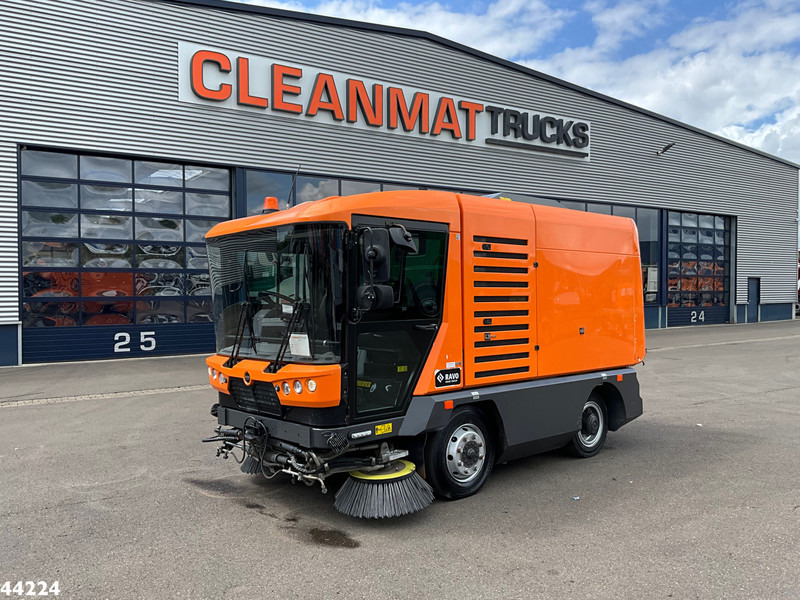 Ravo 540 Euro 6 - Barredora vial: foto 2 Ravo 540 Euro 6 - Barredora vial: foto 2