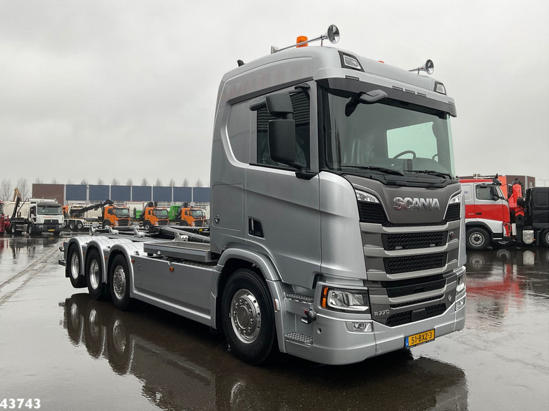 Scania R770 V8 8x2 Euro 6 Retarder Hyvalift 26 Ton NEW AND UNUSED! - Multibasculante camión: foto 3 Scania R770 V8 8x2 Euro 6 Retarder Hyvalift 26 Ton NEW AND UNUSED! - Multibasculante camión: foto 3