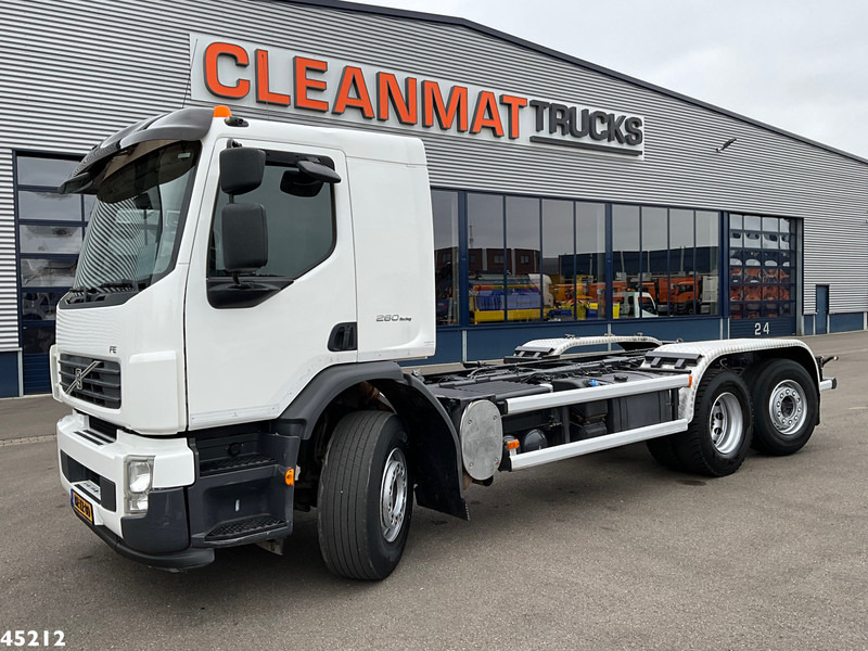 Volvo FE 260 Chassis cabine with PTO Just 199.470 km! - Chasis camión: foto 1 Volvo FE 260 Chassis cabine with PTO Just 199.470 km! - Chasis camión: foto 1