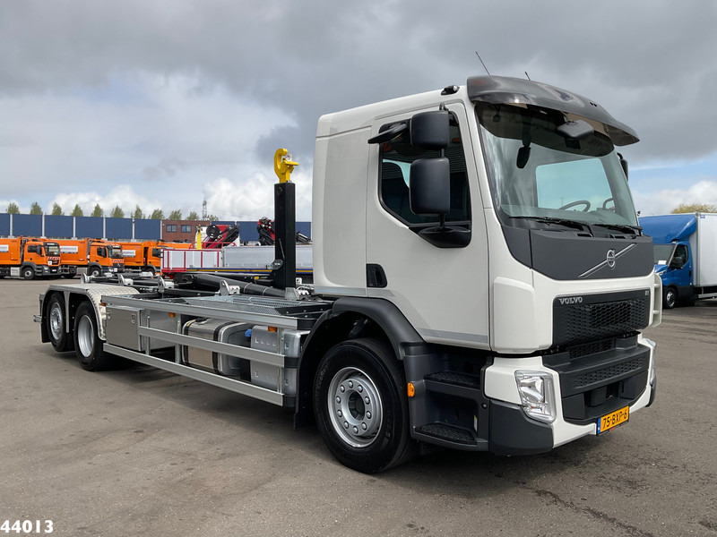 Volvo FE 350 6x2 Hyvalift 26 Ton haakarmsysteem NEW AND UNUSED! - Multibasculante camión: foto 3 Volvo FE 350 6x2 Hyvalift 26 Ton haakarmsysteem NEW AND UNUSED! - Multibasculante camión: foto 3