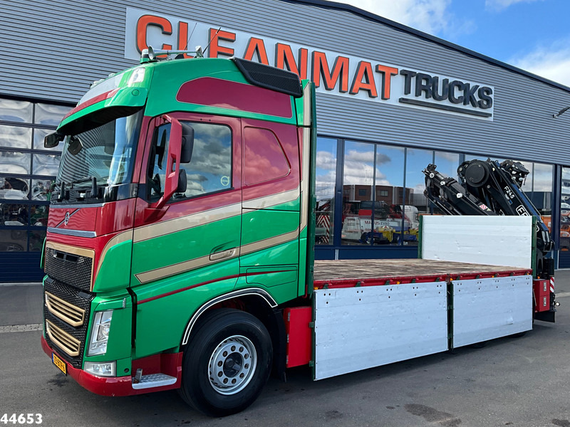 Volvo FH 540 8x2 Euro 6 Fassi 24 Tonmeter laadkraan - Camión grúa: foto 4 Volvo FH 540 8x2 Euro 6 Fassi 24 Tonmeter laadkraan - Camión grúa: foto 4