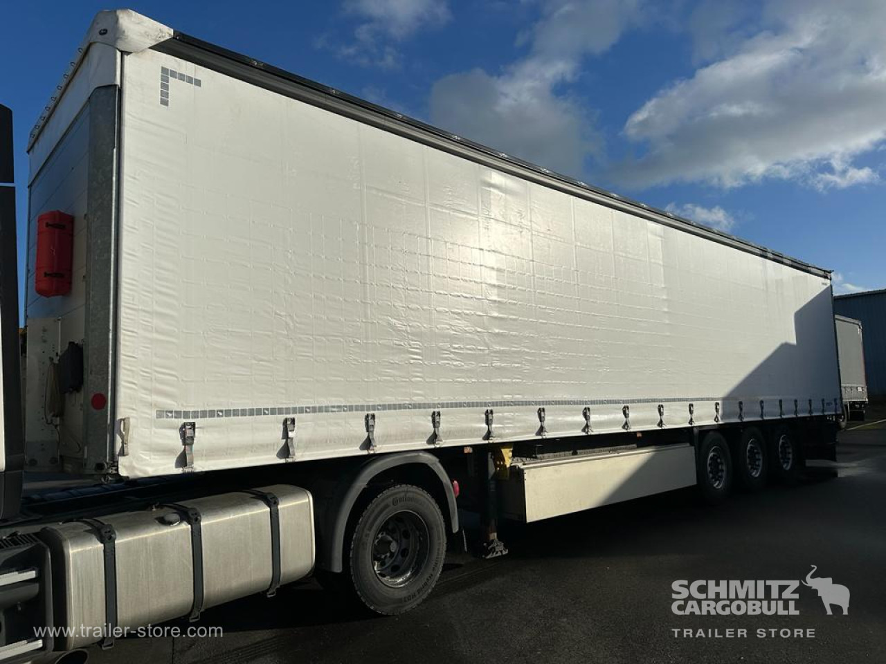 SCHMITZ Curtainsider Standard - Semirremolque lona: foto 2 SCHMITZ Curtainsider Standard - Semirremolque lona: foto 2