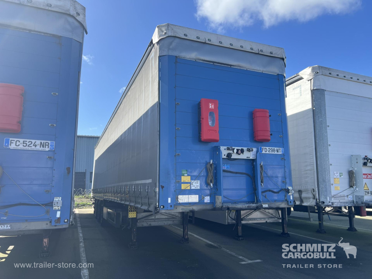 SCHMITZ Curtainsider Standard Taillift - Semirremolque lona: foto 1 SCHMITZ Curtainsider Standard Taillift - Semirremolque lona: foto 1