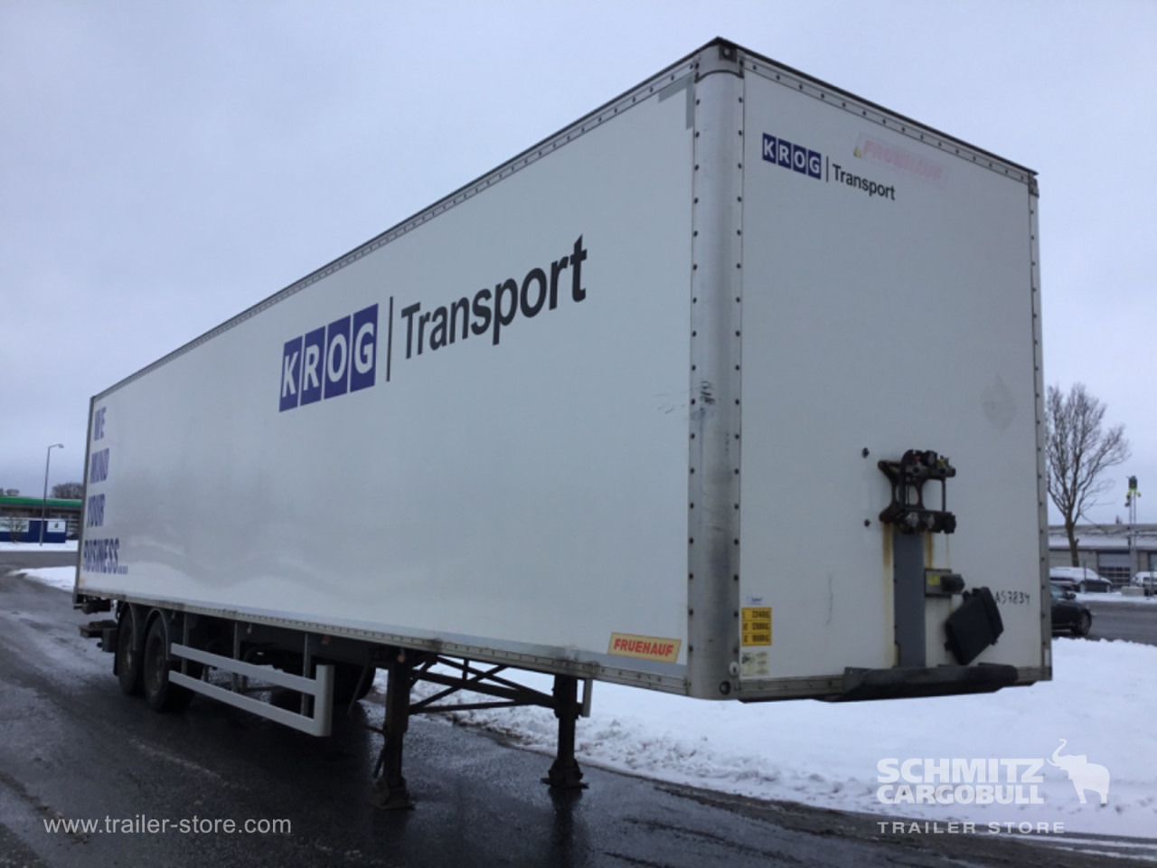 FRUEHAUF Auflieger Trockenfrachtkoffer Taillift - Caja cerrada semirremolque: foto 1 FRUEHAUF Auflieger Trockenfrachtkoffer Taillift - Caja cerrada semirremolque: foto 1