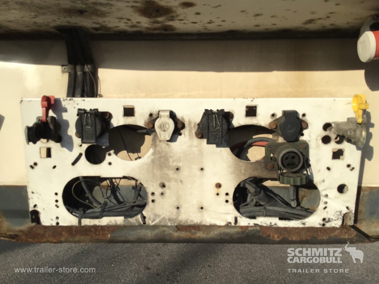 Isotérmico semirremolque KRONE Reefer Standard Taillift: foto 12