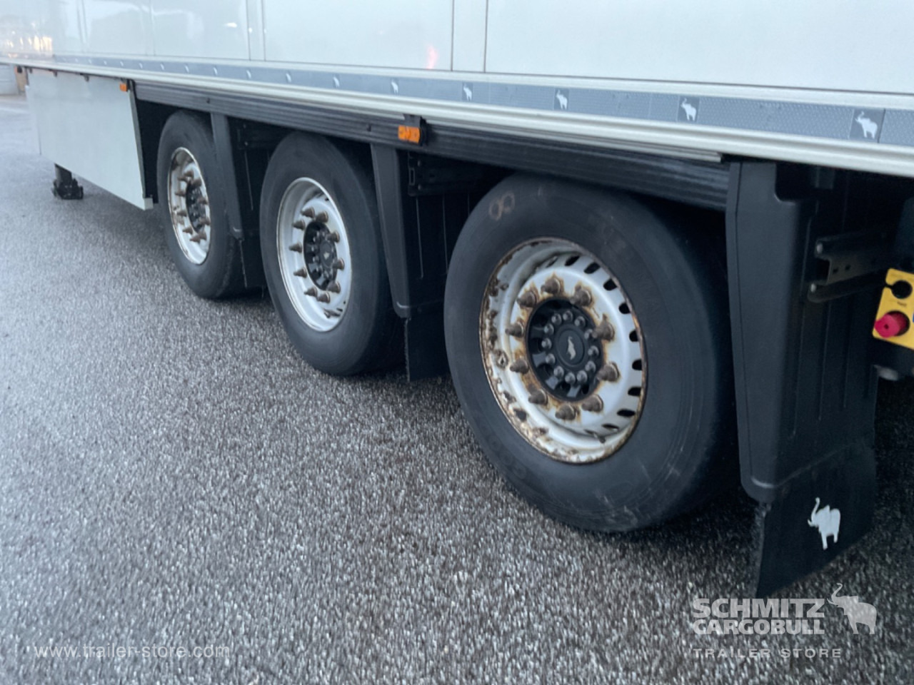 SCHMITZ Reefer Multitemp Double deck - Isotérmico semirremolque: foto 5 SCHMITZ Reefer Multitemp Double deck - Isotérmico semirremolque: foto 5