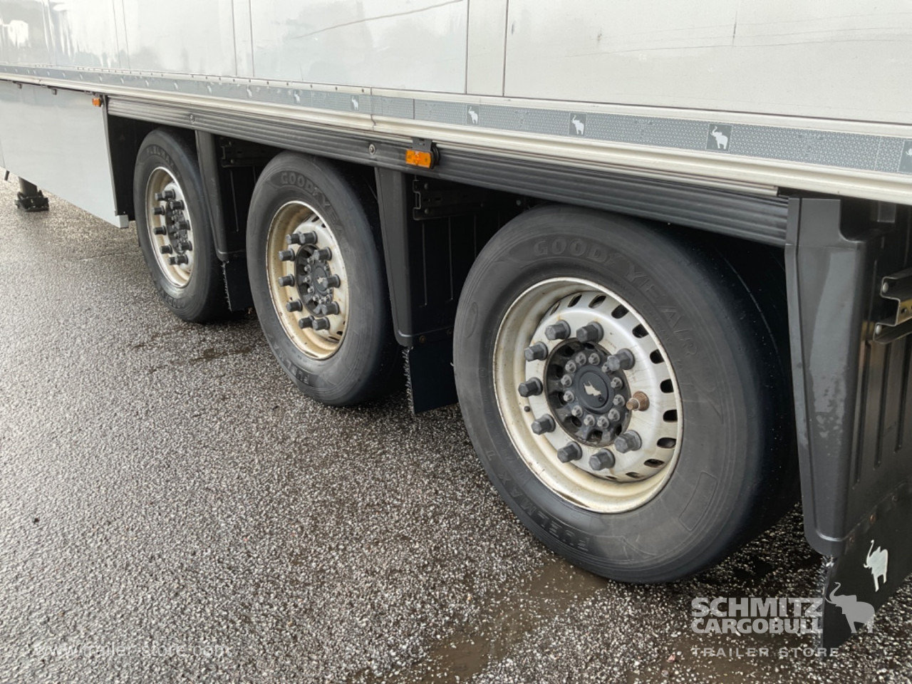 SCHMITZ Reefer Multitemp Double deck - Isotérmico semirremolque: foto 5 SCHMITZ Reefer Multitemp Double deck - Isotérmico semirremolque: foto 5