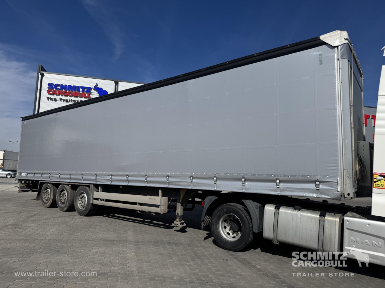 SCHMITZ Curtainsider Standard - Semirremolque lona: foto 1 SCHMITZ Curtainsider Standard - Semirremolque lona: foto 1