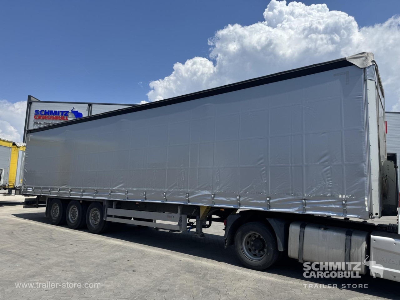 SCHMITZ Curtainsider Standard - Semirremolque lona: foto 1 SCHMITZ Curtainsider Standard - Semirremolque lona: foto 1