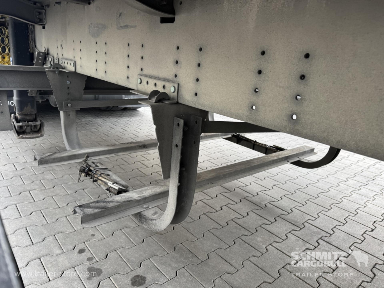 SCHMITZ Curtainsider Standard - Semirremolque lona: foto 2 SCHMITZ Curtainsider Standard - Semirremolque lona: foto 2