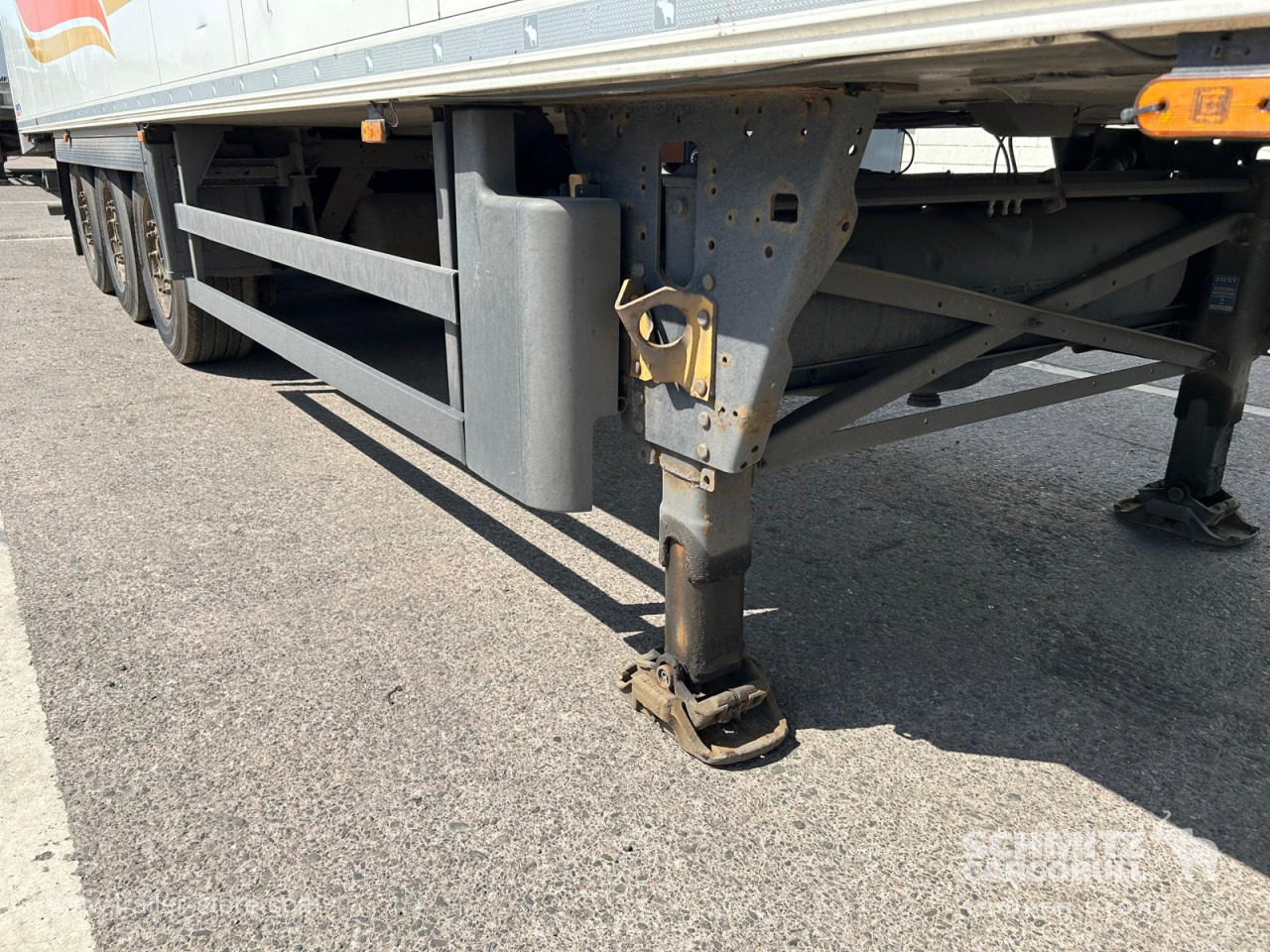 SCHMITZ Reefer Multitemp - Isotérmico semirremolque: foto 2 SCHMITZ Reefer Multitemp - Isotérmico semirremolque: foto 2