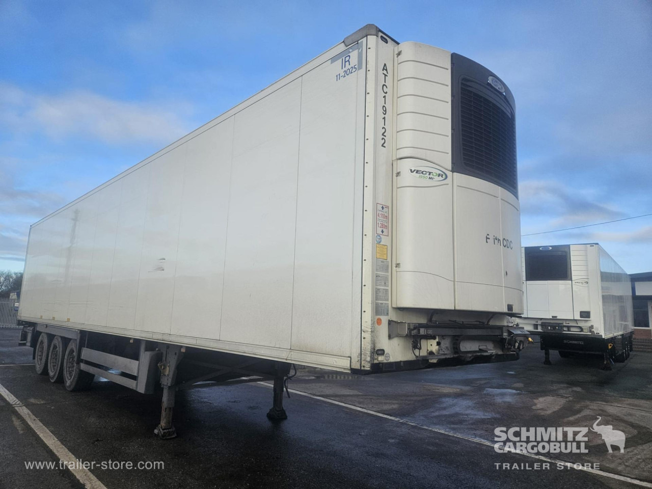 SCHMITZ Reefer Multitemp - Isotérmico semirremolque: foto 1 SCHMITZ Reefer Multitemp - Isotérmico semirremolque: foto 1