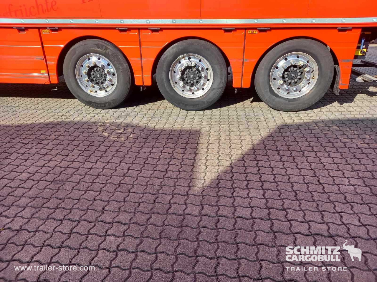 SCHMITZ Reefer Multitemp Double deck - Isotérmico semirremolque: foto 2 SCHMITZ Reefer Multitemp Double deck - Isotérmico semirremolque: foto 2