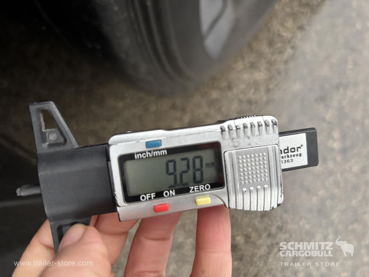 SCHMITZ Curtainsider Mega - Semirremolque lona: foto 3 SCHMITZ Curtainsider Mega - Semirremolque lona: foto 3