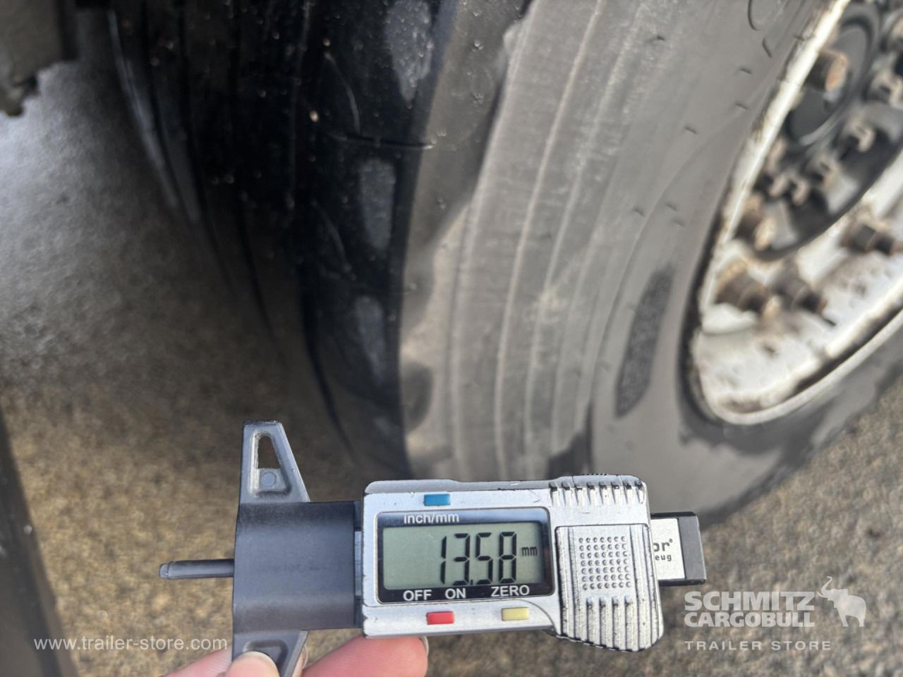 SCHMITZ Curtainsider Mega - Semirremolque lona: foto 5 SCHMITZ Curtainsider Mega - Semirremolque lona: foto 5