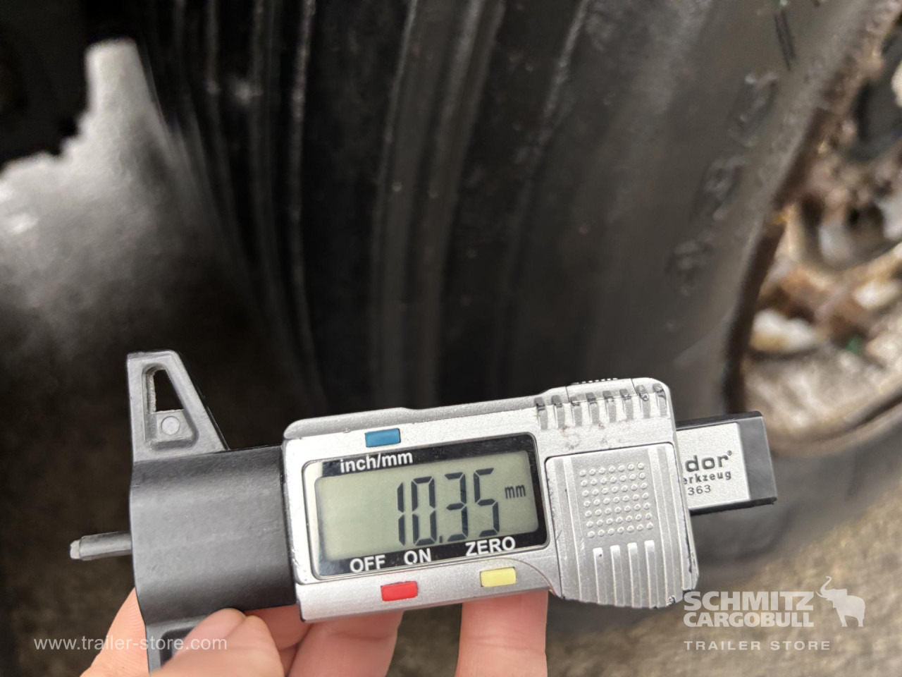 SCHMITZ Curtainsider Mega - Semirremolque lona: foto 2 SCHMITZ Curtainsider Mega - Semirremolque lona: foto 2