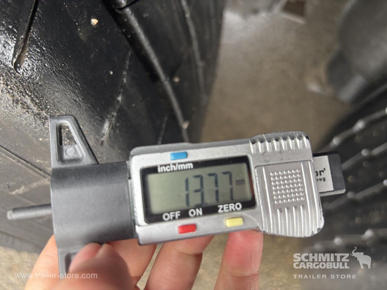 SCHMITZ Curtainsider Standard - Semirremolque lona: foto 5 SCHMITZ Curtainsider Standard - Semirremolque lona: foto 5