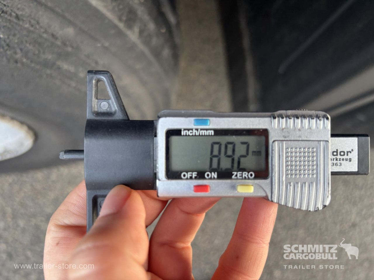 SCHMITZ Curtainsider Standard - Semirremolque lona: foto 3 SCHMITZ Curtainsider Standard - Semirremolque lona: foto 3