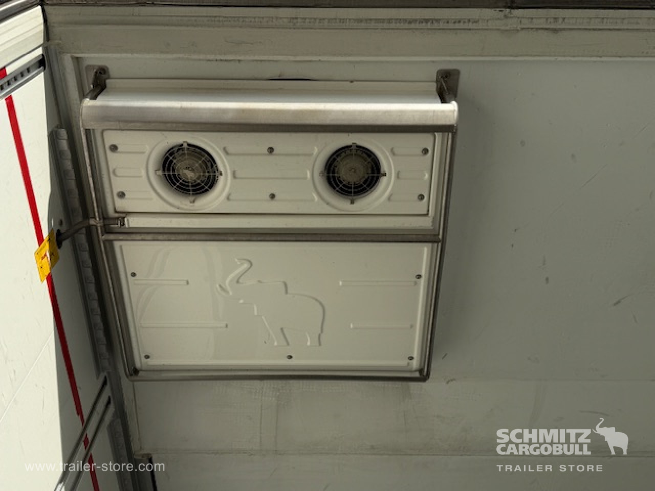 SCHMITZ Oplegger Vries Multitemp - Isotérmico semirremolque: foto 2 SCHMITZ Oplegger Vries Multitemp - Isotérmico semirremolque: foto 2