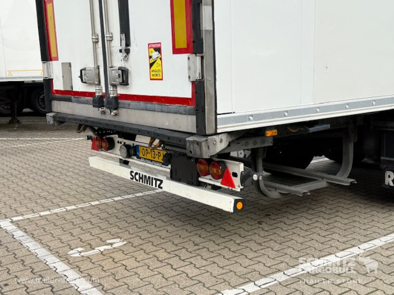 SCHMITZ Oplegger Vries Standard - Isotérmico semirremolque: foto 3 SCHMITZ Oplegger Vries Standard - Isotérmico semirremolque: foto 3