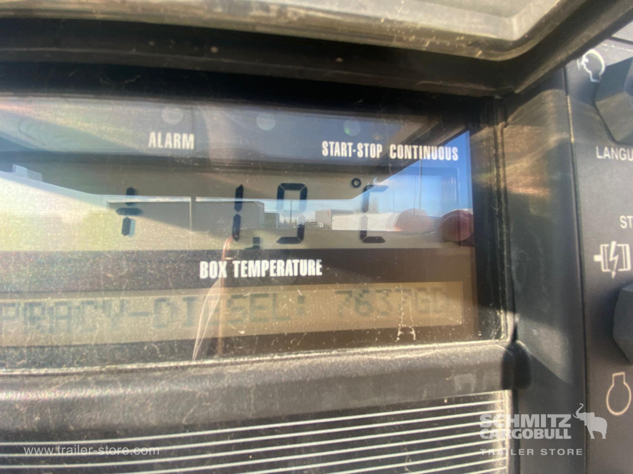 SCHMITZ Reefer Standard Double deck - Isotérmico semirremolque: foto 3 SCHMITZ Reefer Standard Double deck - Isotérmico semirremolque: foto 3