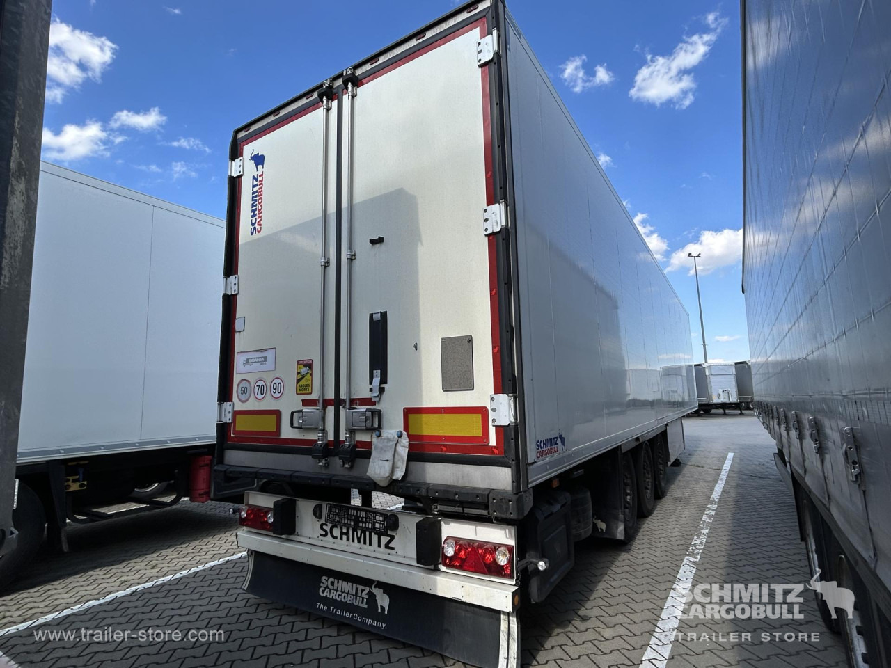 SCHMITZ Reefer flowertransport Double deck - Isotérmico semirremolque: foto 4 SCHMITZ Reefer flowertransport Double deck - Isotérmico semirremolque: foto 4