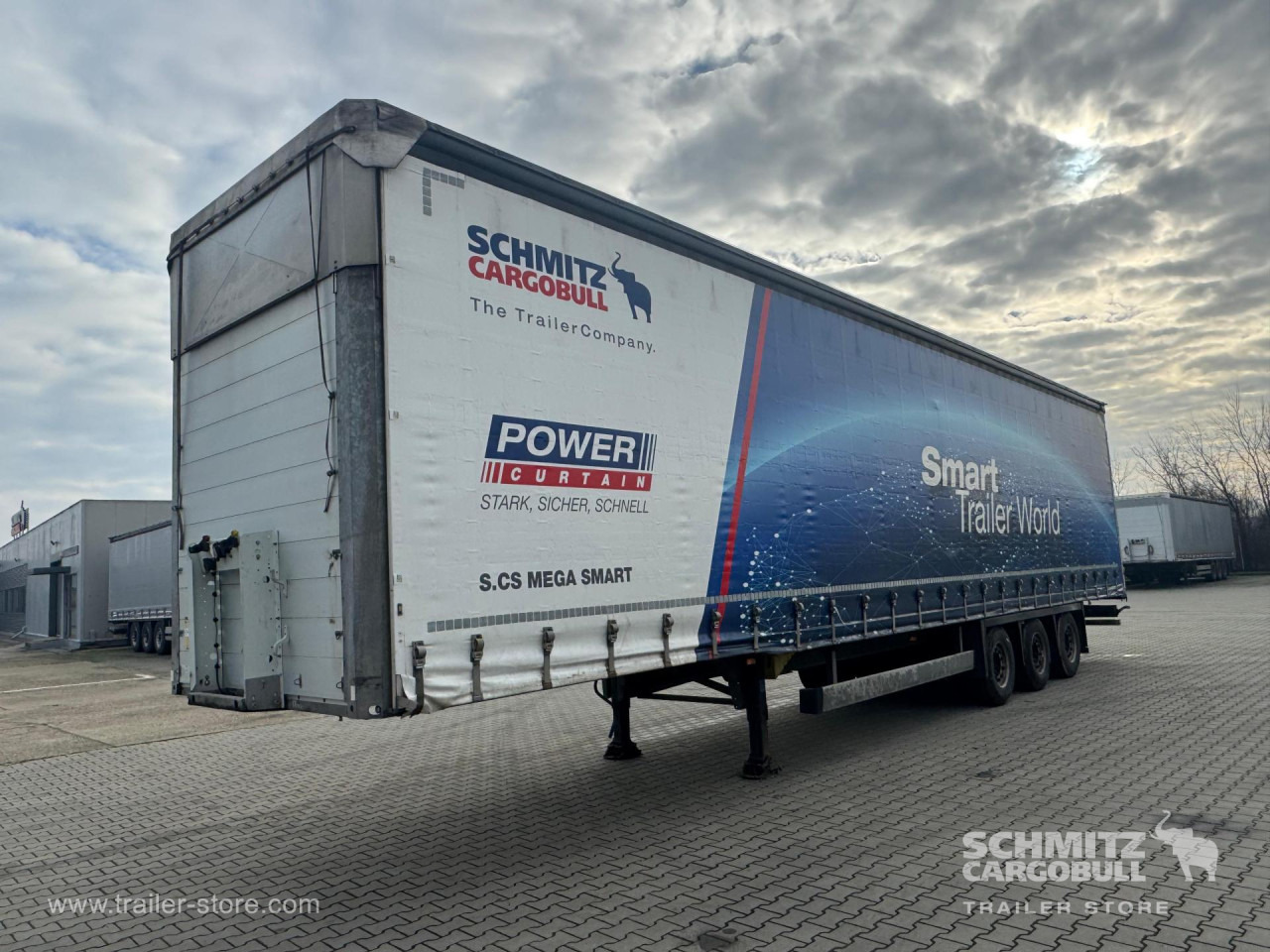 SCHMITZ Curtainsider Mega - Semirremolque lona: foto 4 SCHMITZ Curtainsider Mega - Semirremolque lona: foto 4