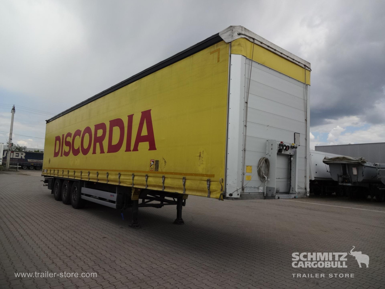 SCHMITZ Curtainsider Standard - Semirremolque lona: foto 4 SCHMITZ Curtainsider Standard - Semirremolque lona: foto 4