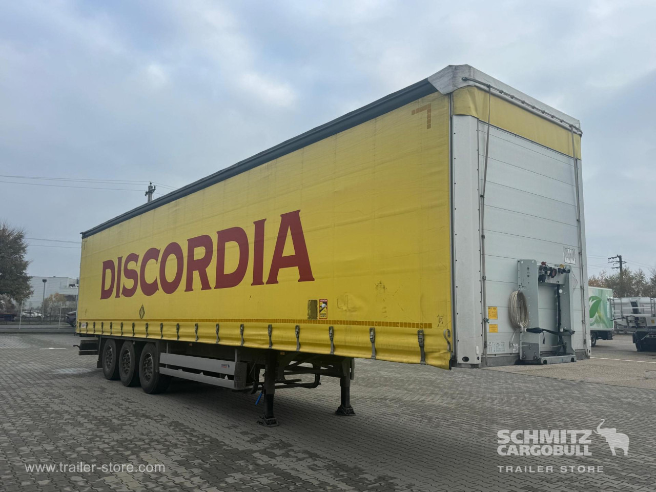 SCHMITZ Curtainsider Standard - Semirremolque lona: foto 4 SCHMITZ Curtainsider Standard - Semirremolque lona: foto 4