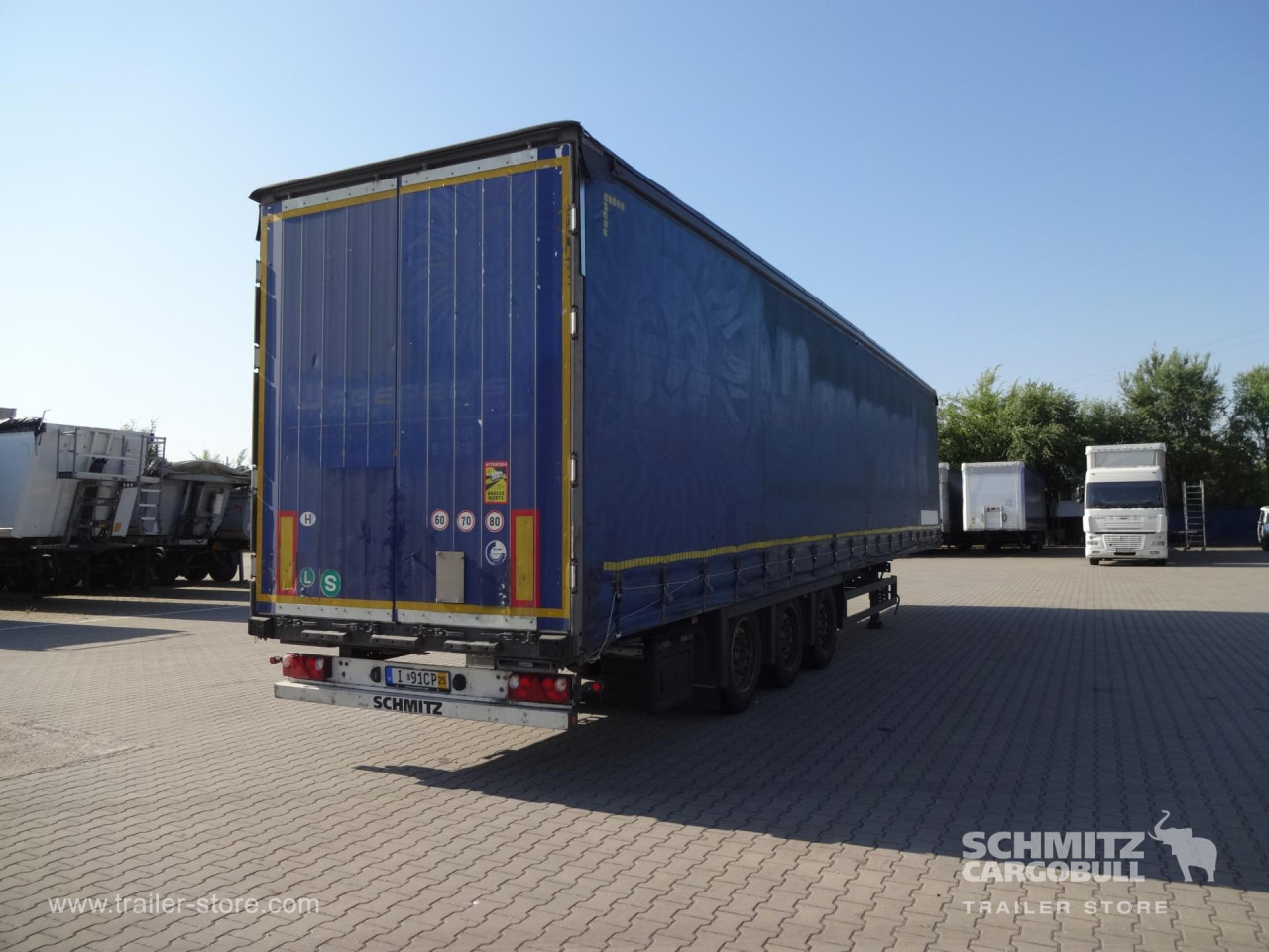 SCHMITZ Curtainsider Varios - Semirremolque lona: foto 1 SCHMITZ Curtainsider Varios - Semirremolque lona: foto 1