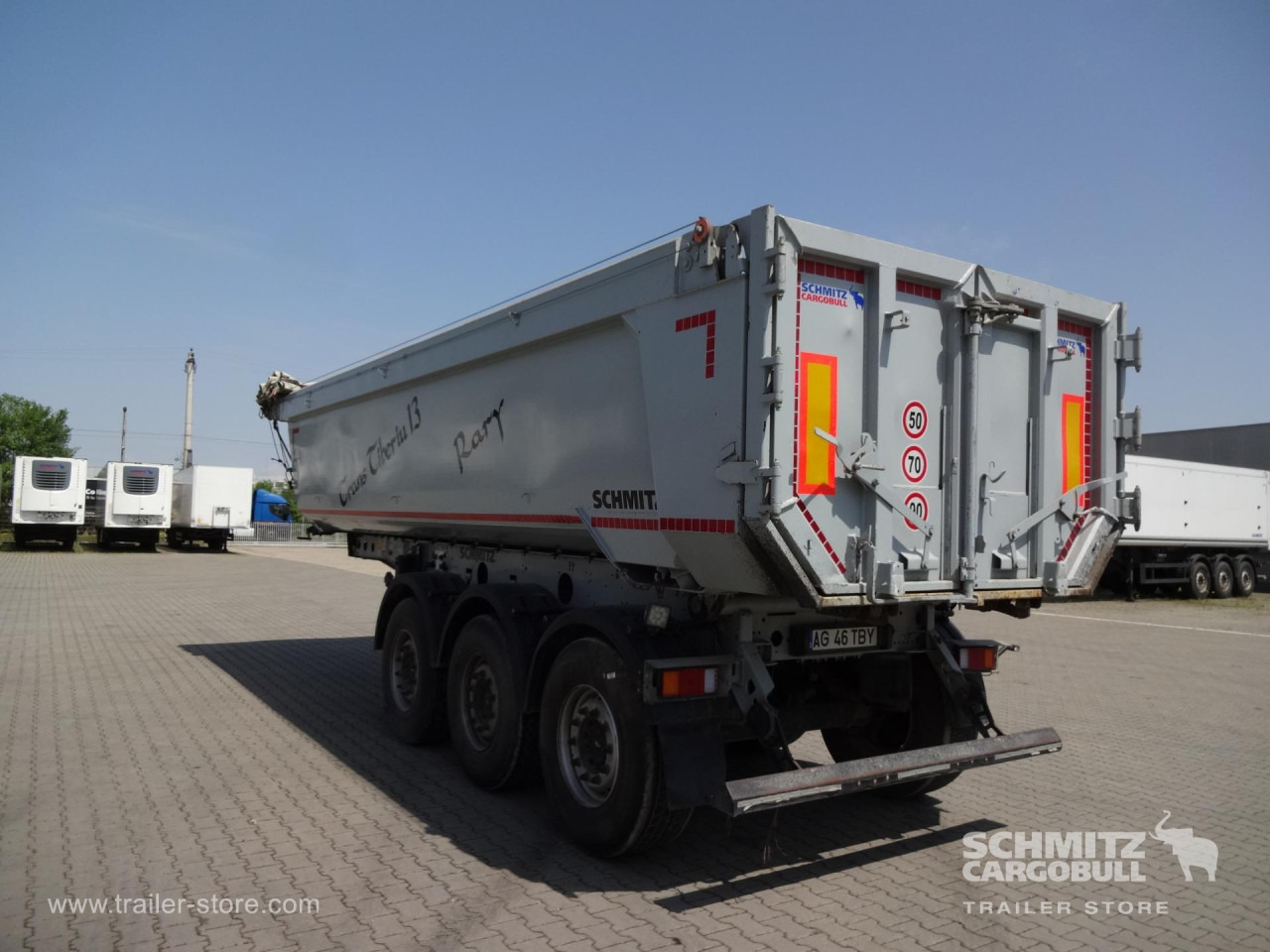 SCHMITZ Tipper Steel half pipe body 252m³ - Volquete semirremolque: foto 1 SCHMITZ Tipper Steel half pipe body 252m³ - Volquete semirremolque: foto 1